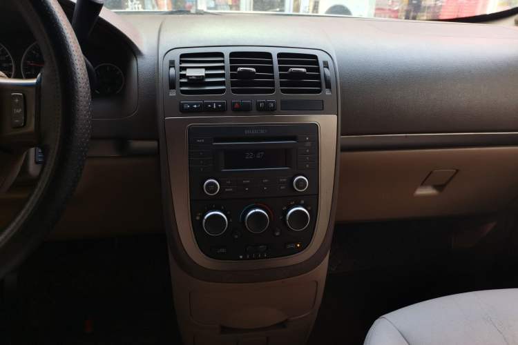 Used Buick GL8 2012 2.4L BASE Comfort Edition Audio And AC Panel