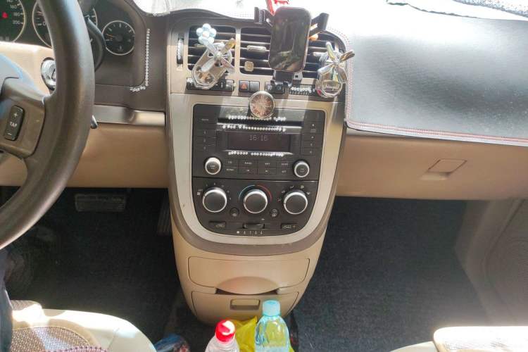 Used Buick GL8 2012 2.4L BASE Comfort Edition Audio And AC Panel