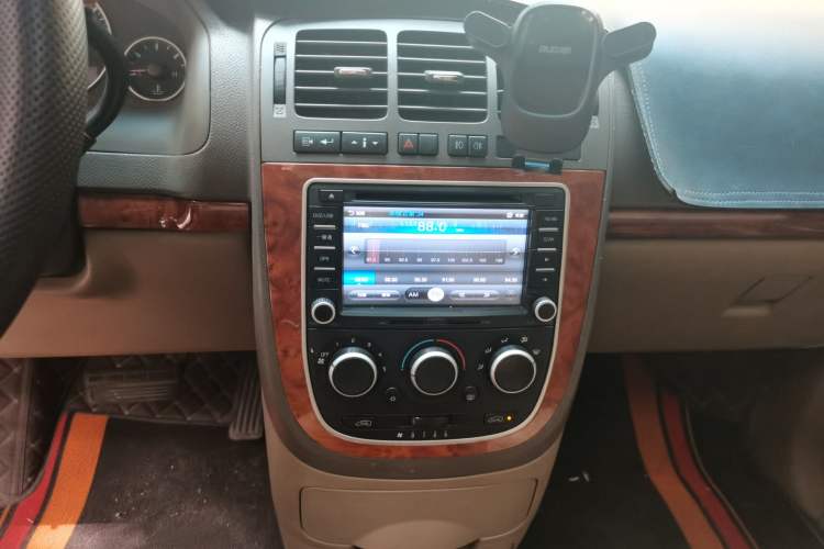 Used Buick GL8 2012 2.4L BASE Comfort Edition Audio And AC Panel