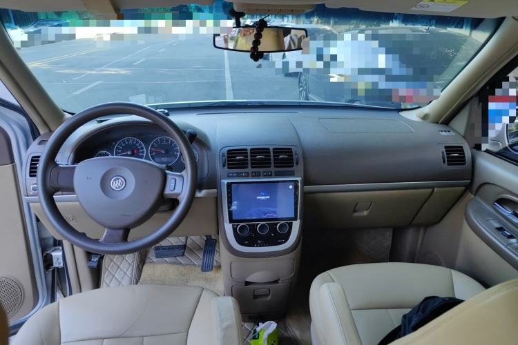 Used Buick GL8 2012 2.4L BASE Comfort Edition Center Console