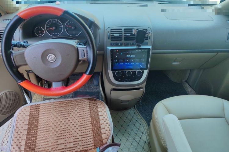 Used Buick GL8 2012 2.4L BASE Comfort Edition Center Console