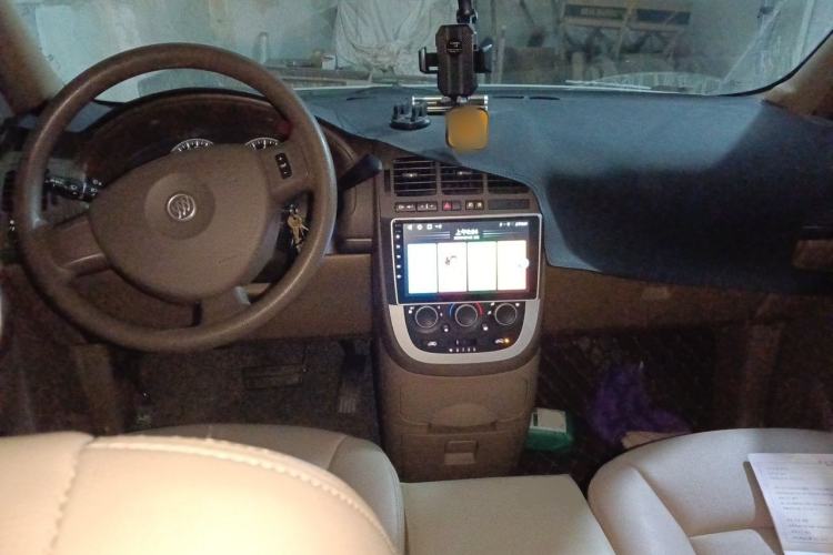 Used Buick GL8 2012 2.4L BASE Comfort Edition Center Console