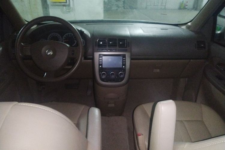 Used Buick GL8 2012 2.4L BASE Comfort Edition Center Console