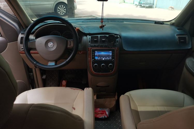 Used Buick GL8 2012 2.4L BASE Comfort Edition Center Console