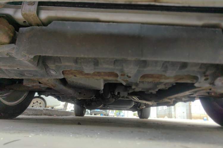 Used Buick GL8 2012 2.4L BASE Comfort Edition Chassis Front