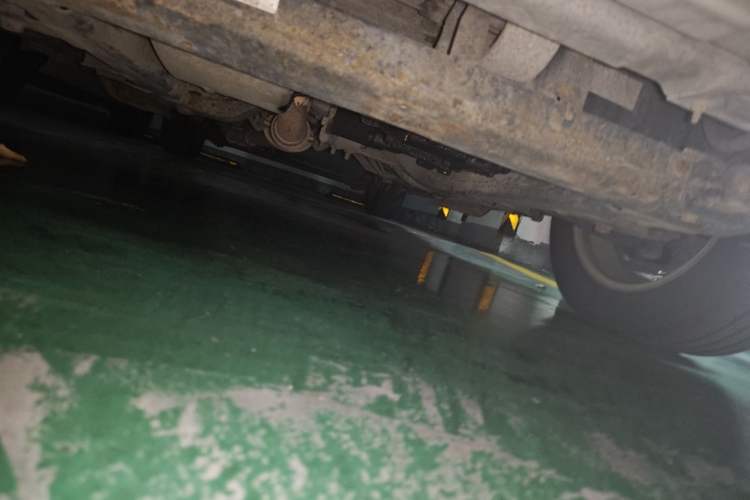 Used Buick GL8 2012 2.4L BASE Comfort Edition Chassis Front