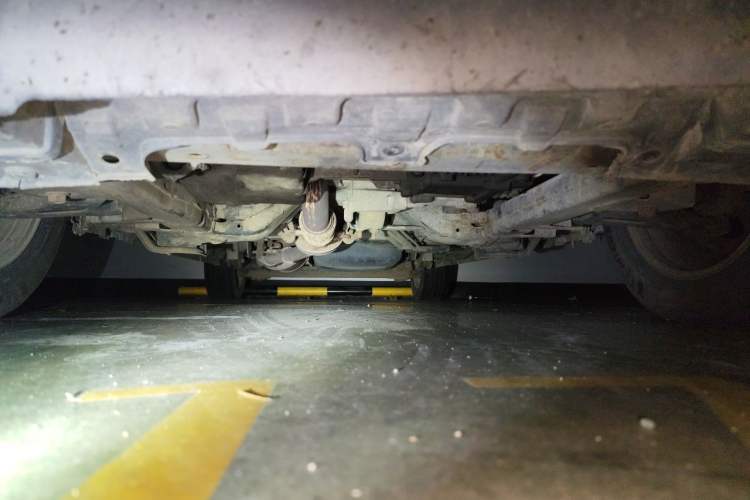 Used Buick GL8 2012 2.4L BASE Comfort Edition Chassis Front