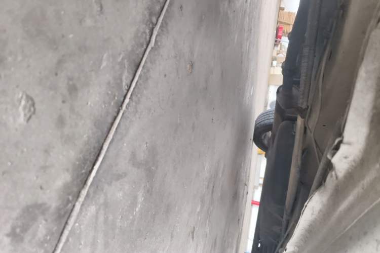 Used Buick GL8 2012 2.4L BASE Comfort Edition Chassis Front Left