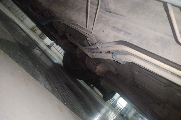 Used Buick GL8 2012 2.4L BASE Comfort Edition Chassis Front Left