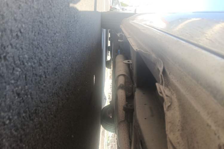 Used Buick GL8 2012 2.4L BASE Comfort Edition Chassis Front Right