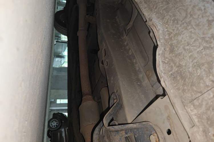 Used Buick GL8 2012 2.4L BASE Comfort Edition Chassis Front Right