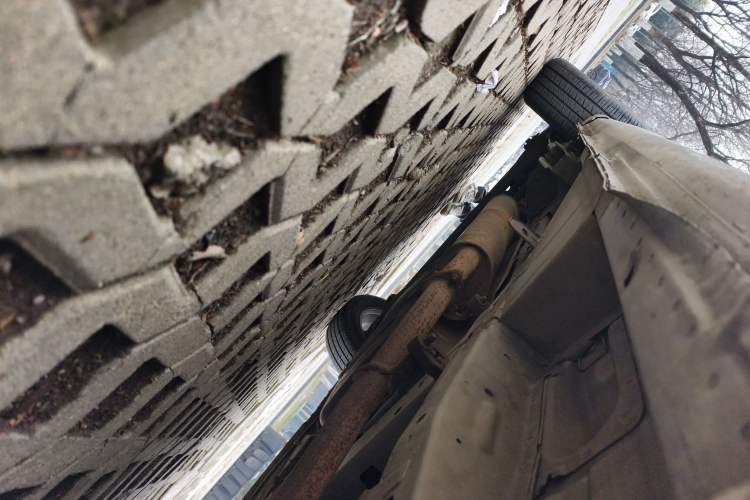Used Buick GL8 2012 2.4L BASE Comfort Edition Chassis Front Right