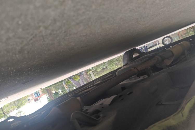 Used Buick GL8 2012 2.4L BASE Comfort Edition Chassis Front Right