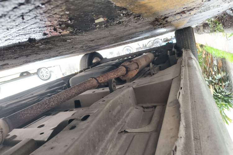 Used Buick GL8 2012 2.4L BASE Comfort Edition Chassis Front Right