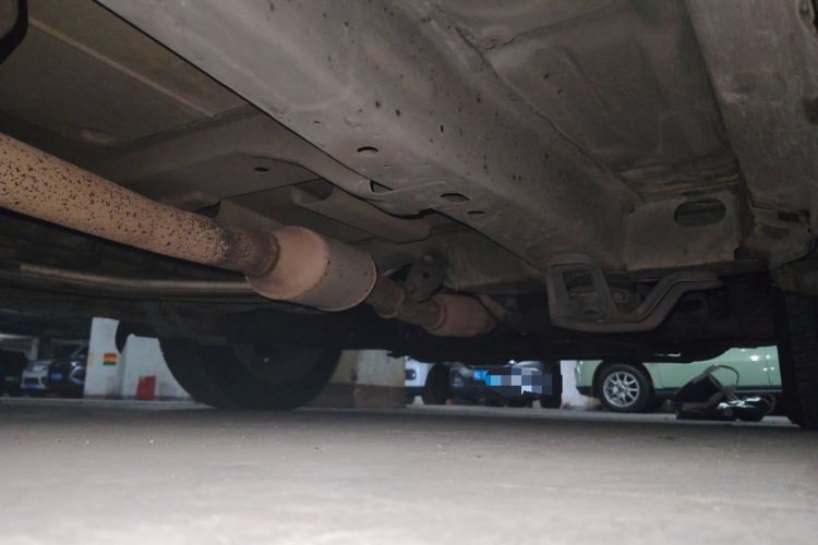 Used Buick GL8 2012 2.4L BASE Comfort Edition Chassis Front Right