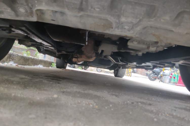 Used Buick GL8 2012 2.4L BASE Comfort Edition Chassis Front