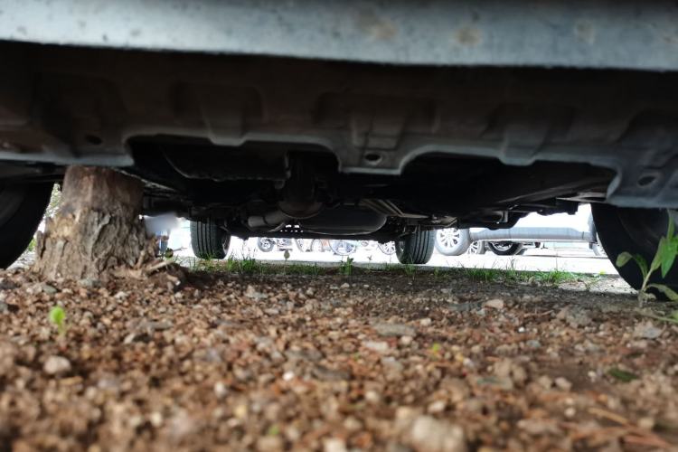 Used Buick GL8 2012 2.4L BASE Comfort Edition Chassis Front