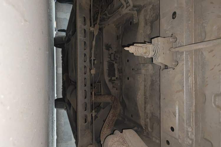 Used Buick GL8 2012 2.4L BASE Comfort Edition Chassis Rear