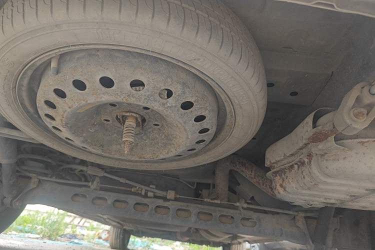 Used Buick GL8 2012 2.4L BASE Comfort Edition Chassis Rear