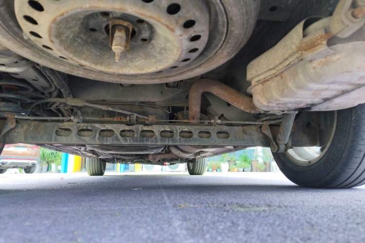 Used Buick GL8 2012 2.4L BASE Comfort Edition Chassis Rear