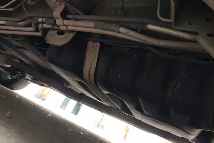 Used Buick GL8 2012 2.4L BASE Comfort Edition Chassis Rear Left