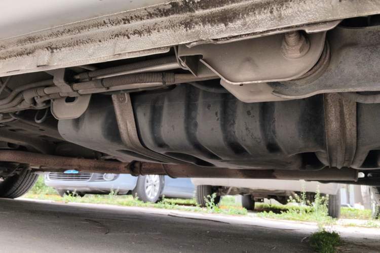 Used Buick GL8 2012 2.4L BASE Comfort Edition Chassis Rear Left