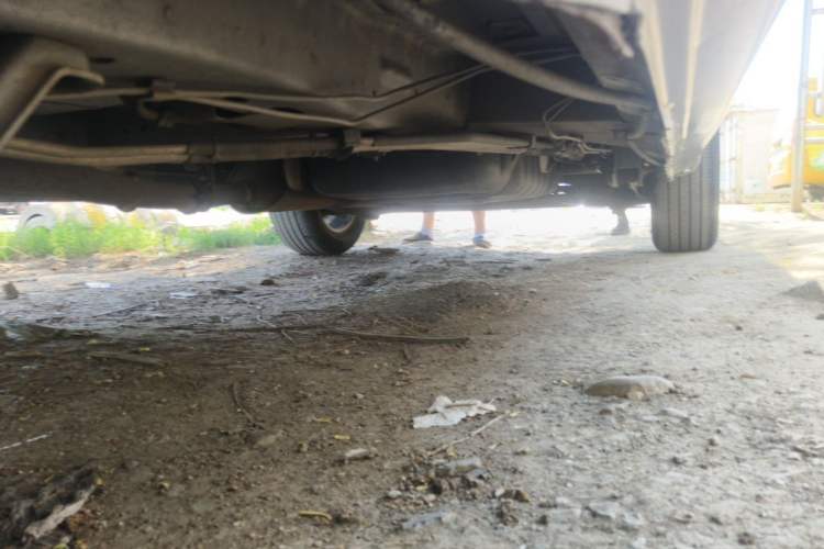 Used Buick GL8 2012 2.4L BASE Comfort Edition Chassis Rear Left