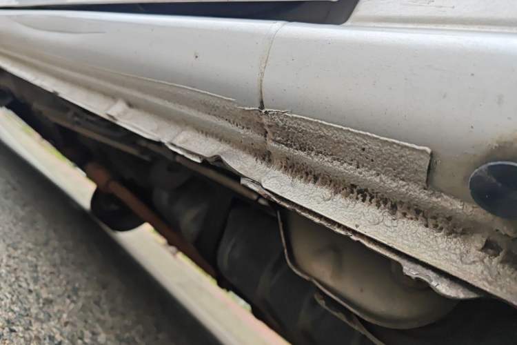 Used Buick GL8 2012 2.4L BASE Comfort Edition Chassis Rear Left