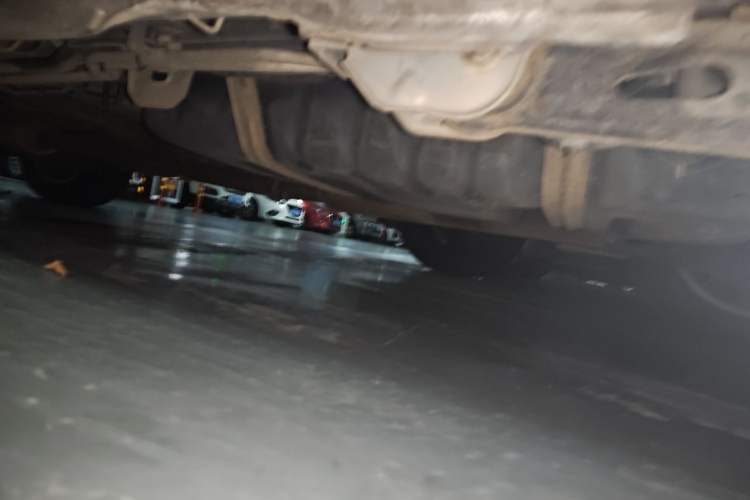 Used Buick GL8 2012 2.4L BASE Comfort Edition Chassis Rear Left