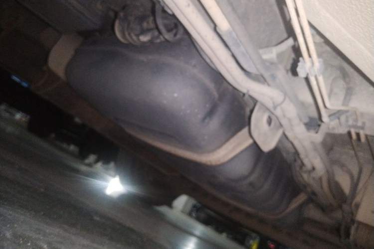 Used Buick GL8 2012 2.4L BASE Comfort Edition Chassis Rear Left