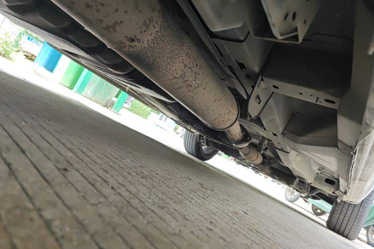 Used Buick GL8 2012 2.4L BASE Comfort Edition Chassis Rear Right