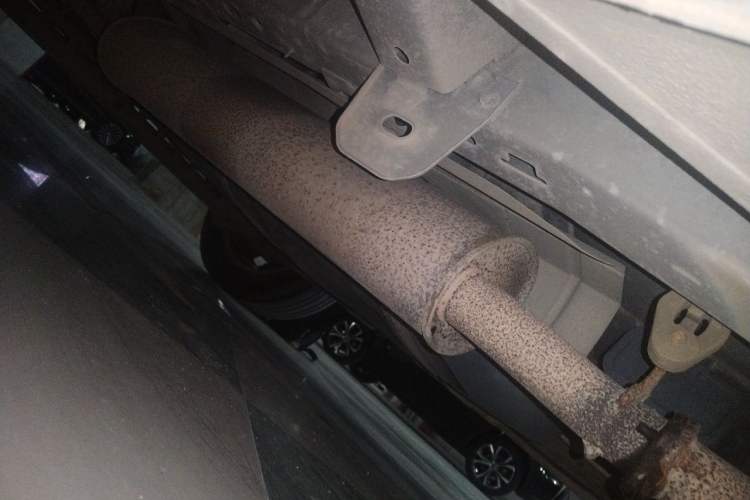 Used Buick GL8 2012 2.4L BASE Comfort Edition Chassis Rear Right