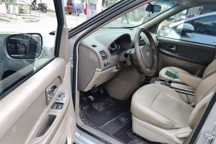 Used Buick GL8 2012 2.4L BASE Comfort Edition Driver Seat