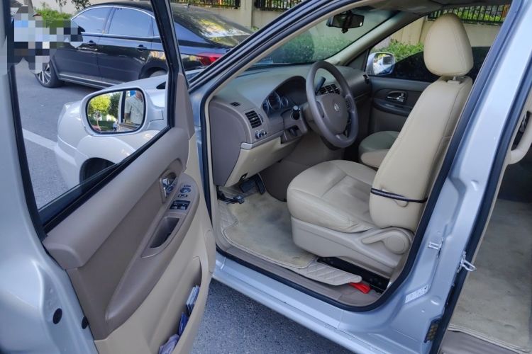 Used Buick GL8 2012 2.4L BASE Comfort Edition Driver Seat
