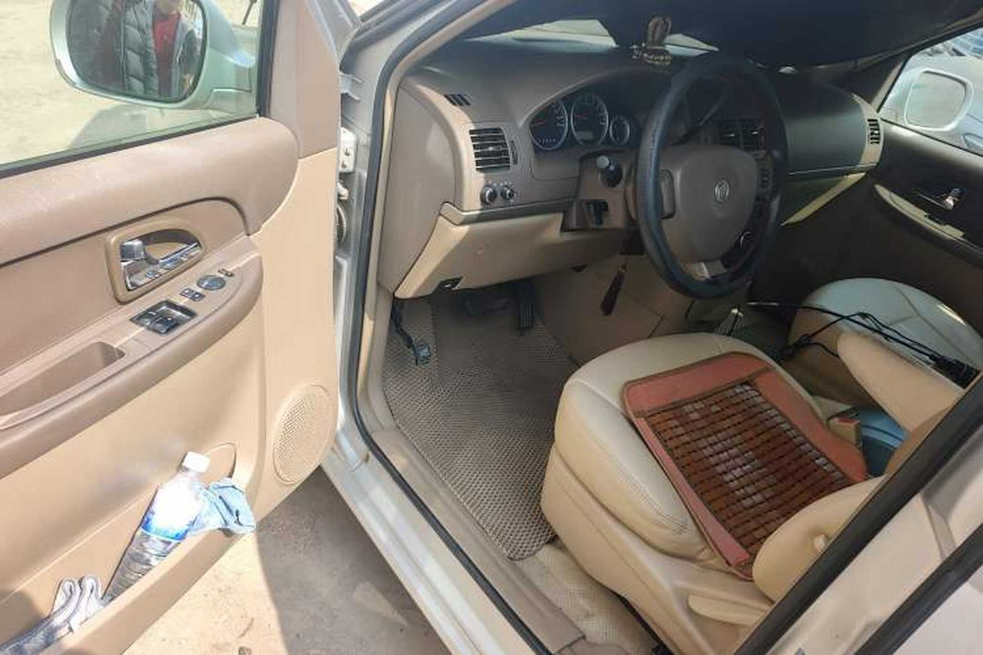 Used Buick GL8 2012 2.4L BASE Comfort Edition Driver Seat