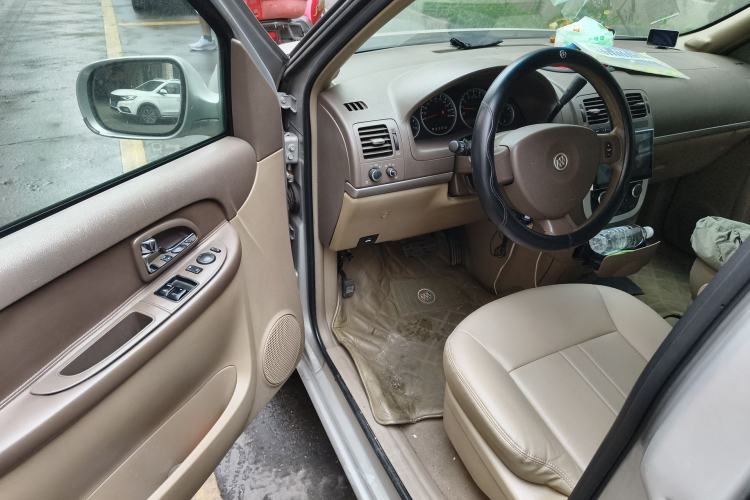 Used Buick GL8 2012 2.4L BASE Comfort Edition Driver Seat