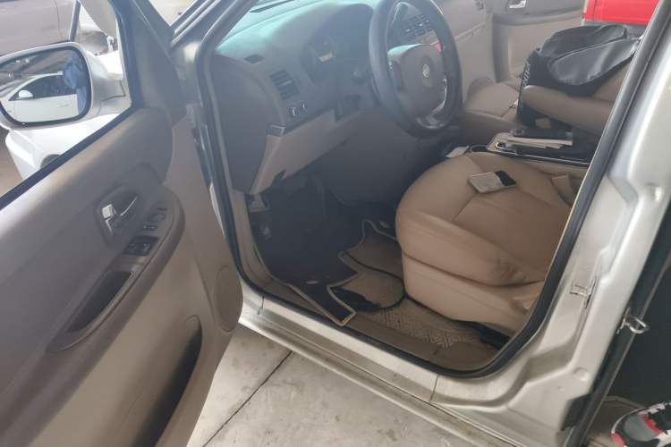 Used Buick GL8 2012 2.4L BASE Comfort Edition Driver Seat