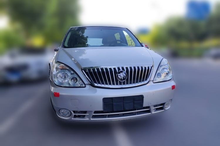 Used Buick GL8 2012 2.4L BASE Comfort Edition Front