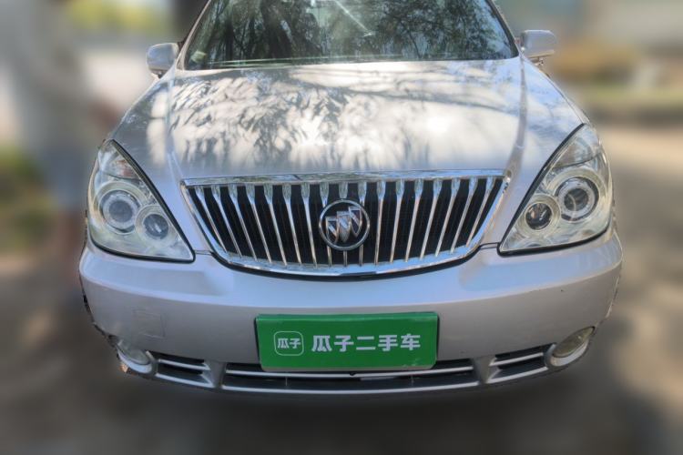 Used Buick GL8 2012 2.4L BASE Comfort Edition Front