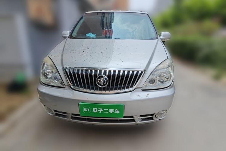 Used Buick GL8 2012 2.4L BASE Comfort Edition Front