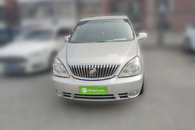 Used Buick GL8 2012 2.4L BASE Comfort Edition Front