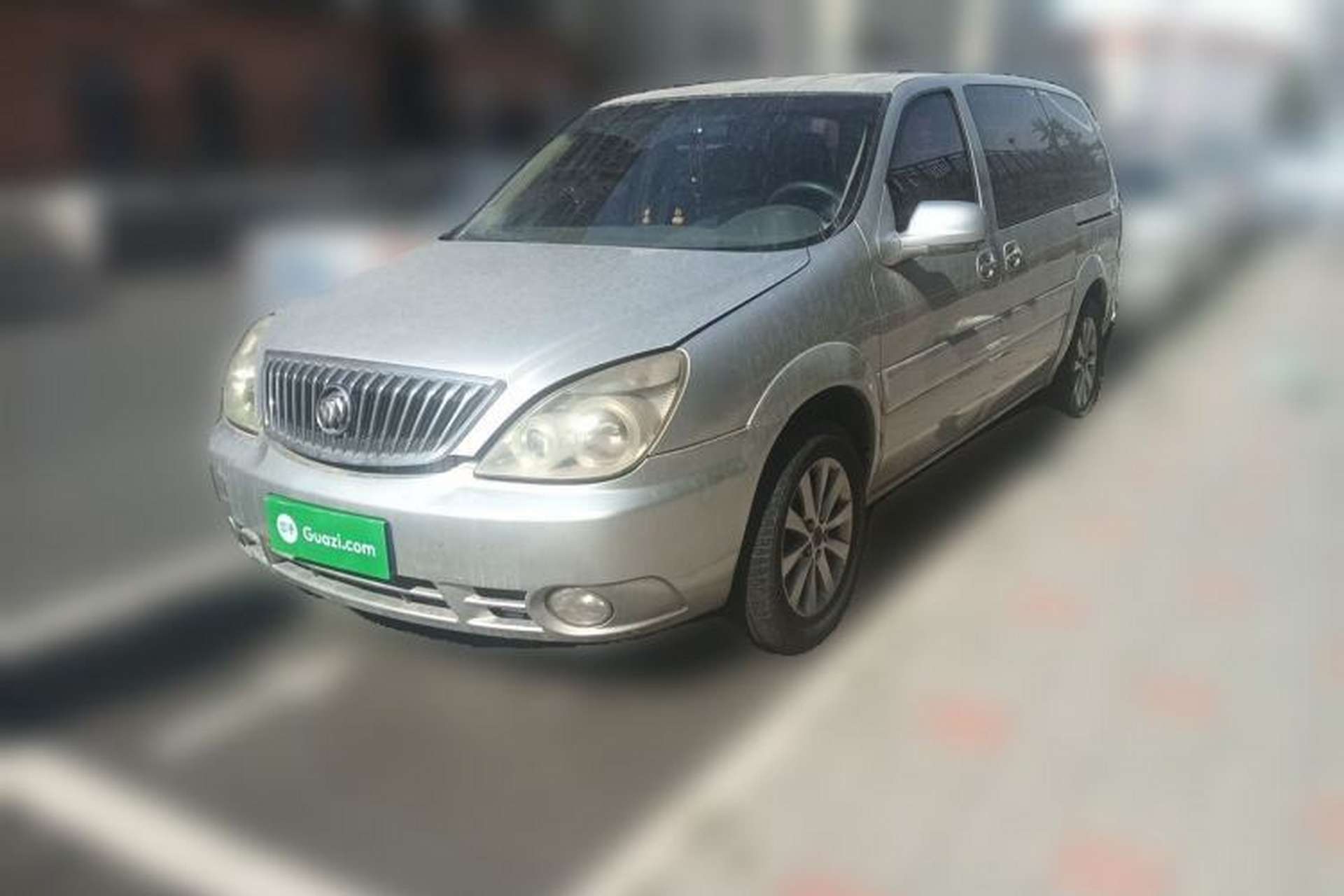 Used Buick GL8 2012 2.4L BASE Comfort Edition Front Left 45 Deg