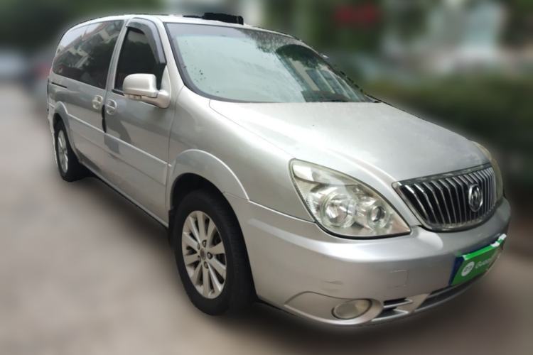 Used Buick GL8 2012 2.4L BASE Comfort Edition Front Right 45 Deg