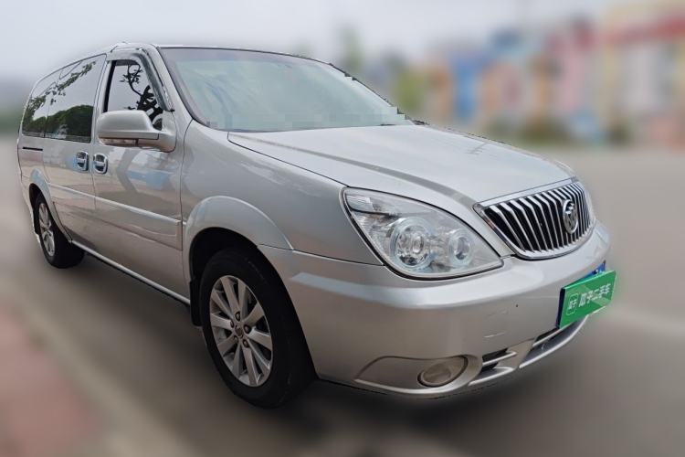 Used Buick GL8 2012 2.4L BASE Comfort Edition Front Right 45 Deg