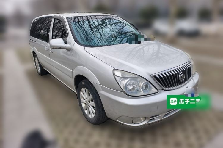 Used Buick GL8 2012 2.4L BASE Comfort Edition Front Right 45 Deg