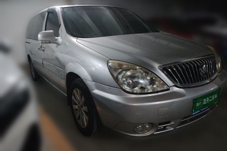 Used Buick GL8 2012 2.4L BASE Comfort Edition Front Right 45 Deg