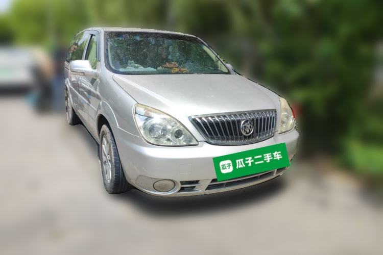 Used Buick GL8 2012 2.4L BASE Comfort Edition Front Right 45 Deg