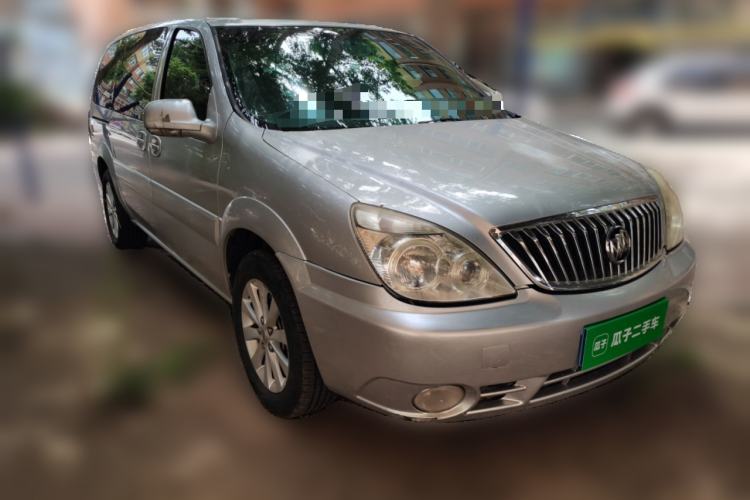 Used Buick GL8 2012 2.4L BASE Comfort Edition Front Right 45 Deg