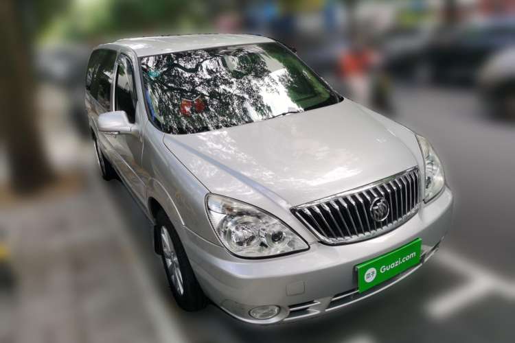 Used Buick GL8 2012 2.4L BASE Comfort Edition Front Right 45 Deg