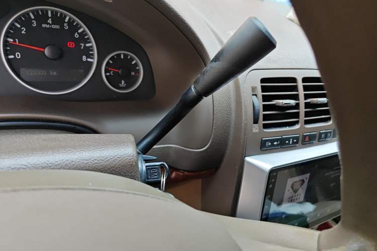 Used Buick GL8 2012 2.4L BASE Comfort Edition Gear Lever